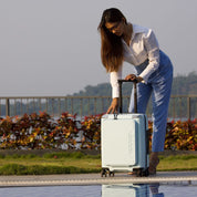 Strunk™ Check-In Medium