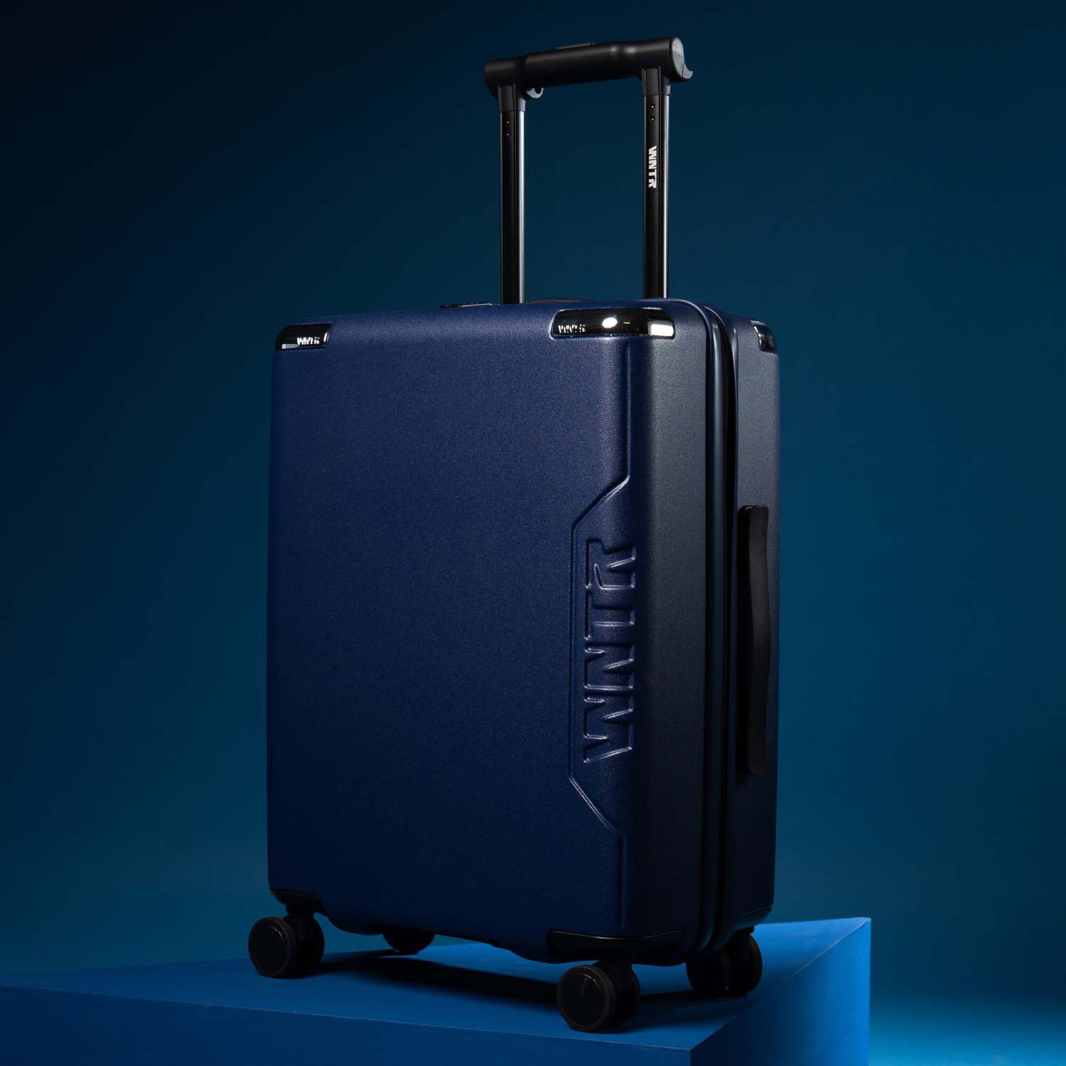 WNTR best cabin trolley bags
