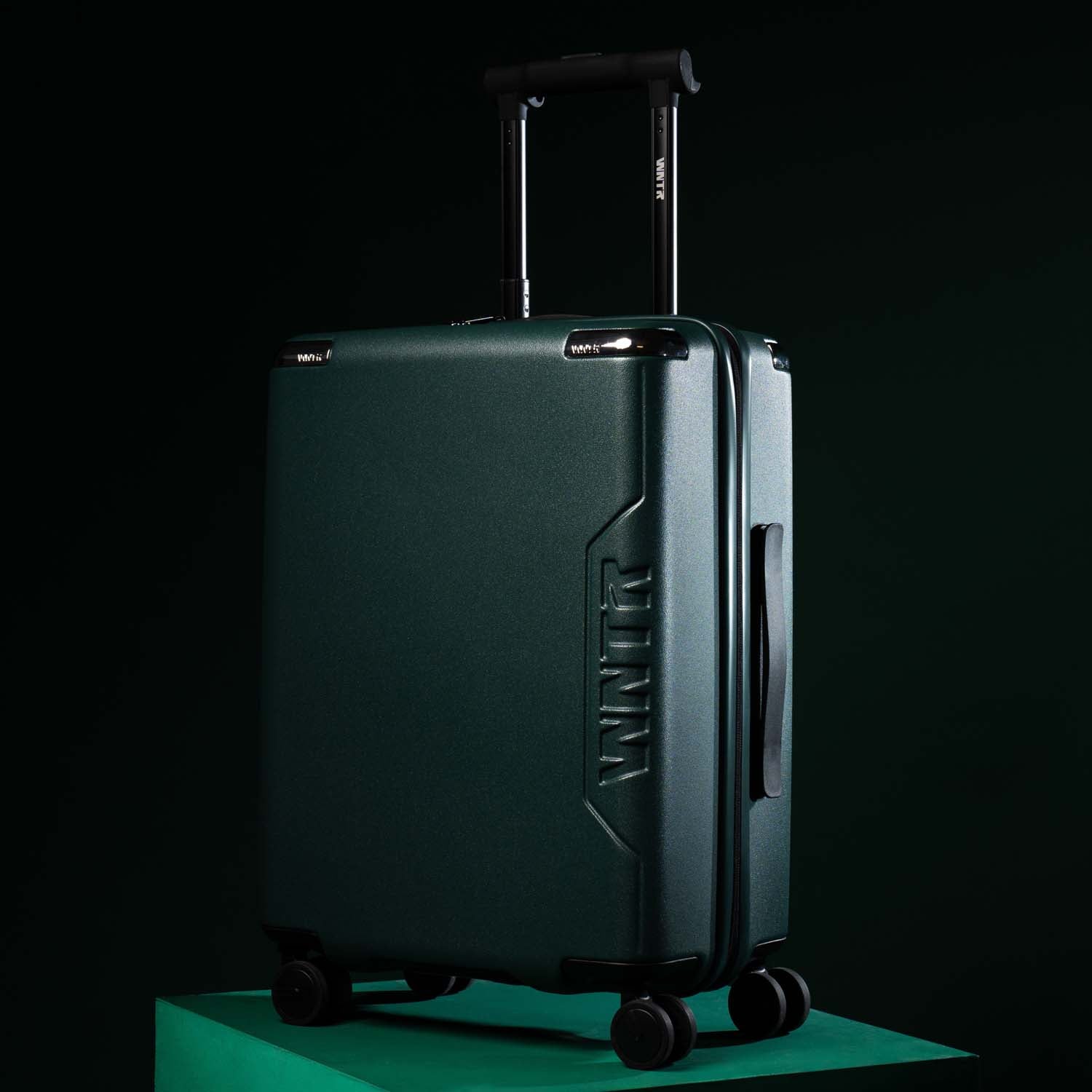 WNTR best carry on luggage
