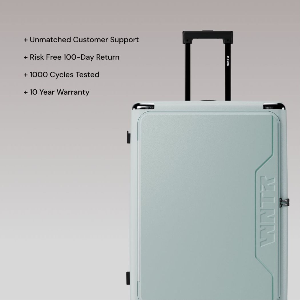 Strunk™ Check-In Medium